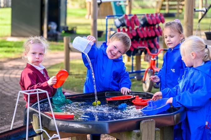 Neasden-76.jpg Neasden-76.jpg