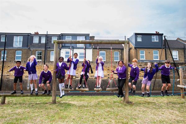 WorplePrimarySchool2023097.jpg