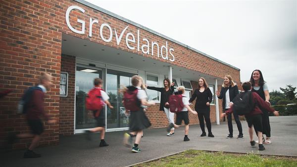 Hometime_Parents.jpg Hometime_Parents.jpg