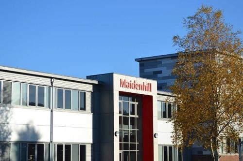 Maidenhill School Picture 1.jpg