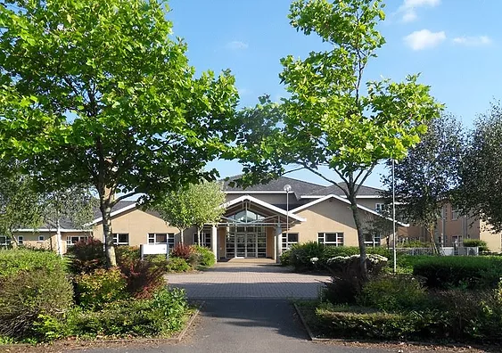 Llun_yr_ysgol.png