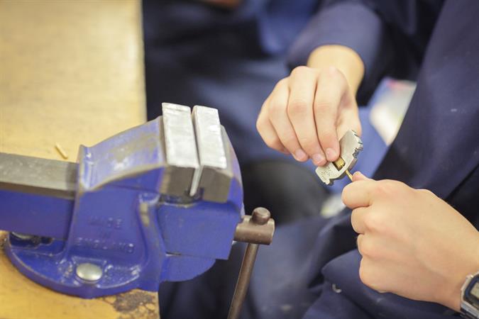 NS_-_Resistant_Materials_006.jpg