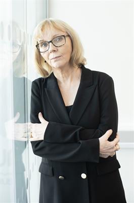 Linda Magrath professional photo.