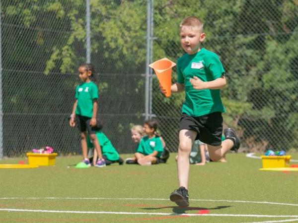 running 2022-10937_20220722140909413.jpg