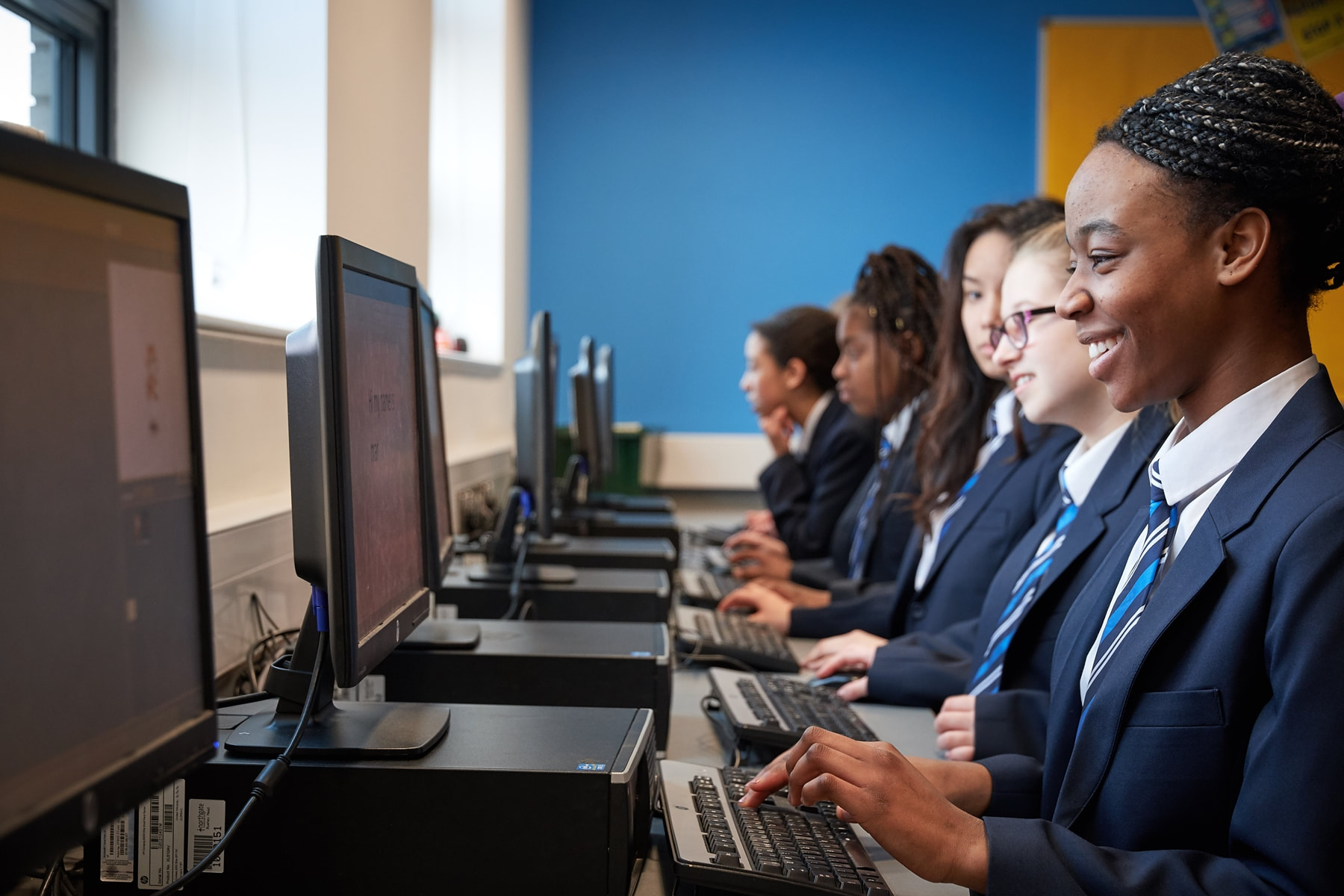 Castle Mead Academy Careers Site Eteach (54059)